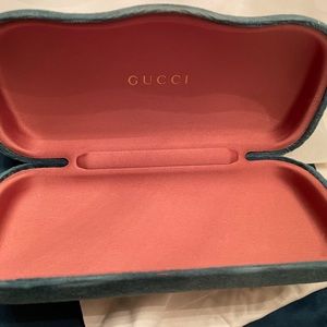 Gucci sunglasses case with accessories